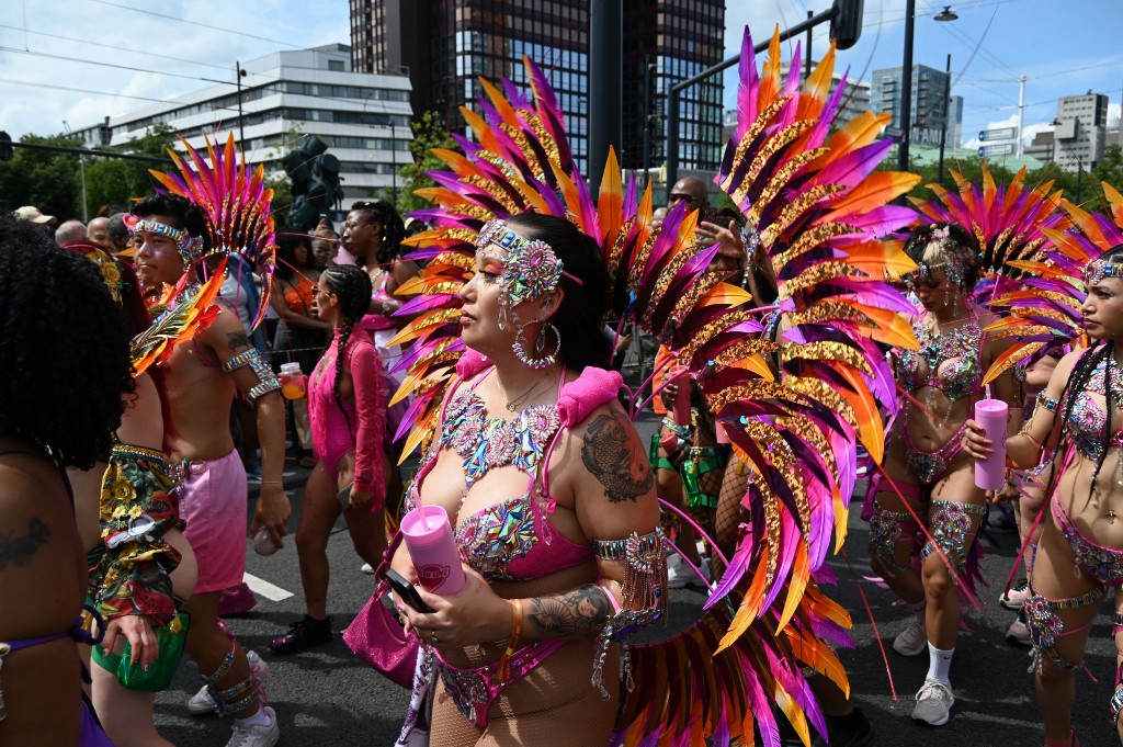 ../Images/Zomercarnaval 2024 555.jpg